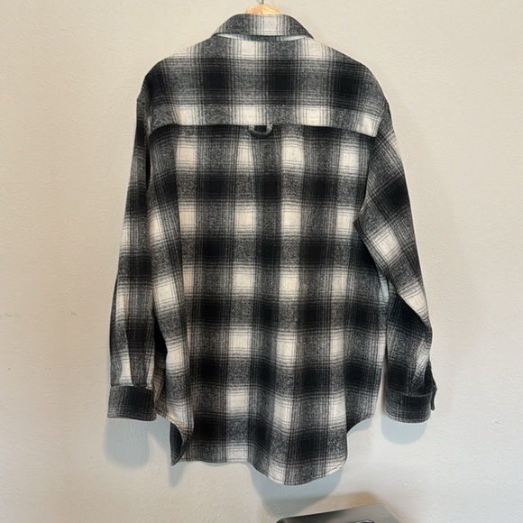 NEED SUPPLY LONG WOOLY PLAID SHACKET L - Picture 5 of 5